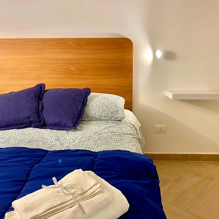 Silvi'S House Apartment Napoli Bagian luar foto